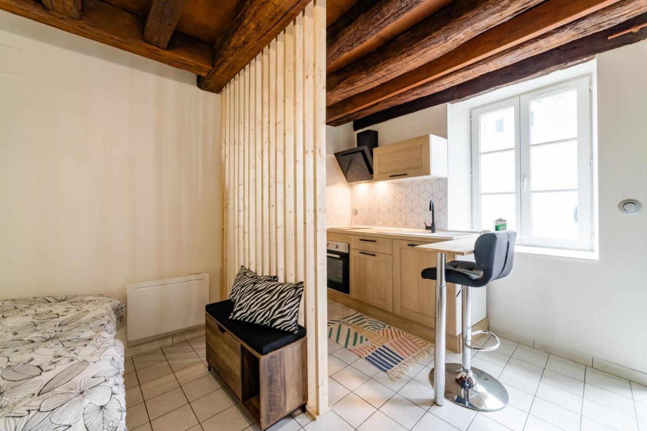 Le Cosy De Tonnerre Apartment ภายนอก รูปภาพ